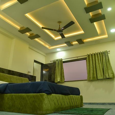 Pawan Executive Tuljapur Exterior photo